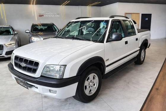 CHEVROLET S10 2.8 4X2 CD 12V TURBO INTERCOOLER DIESEL 4P MANUAL CHEVROLET S10 2.8 4X2 CD 12V TURBO INTERCOOLER DIESEL 4P MANUAL